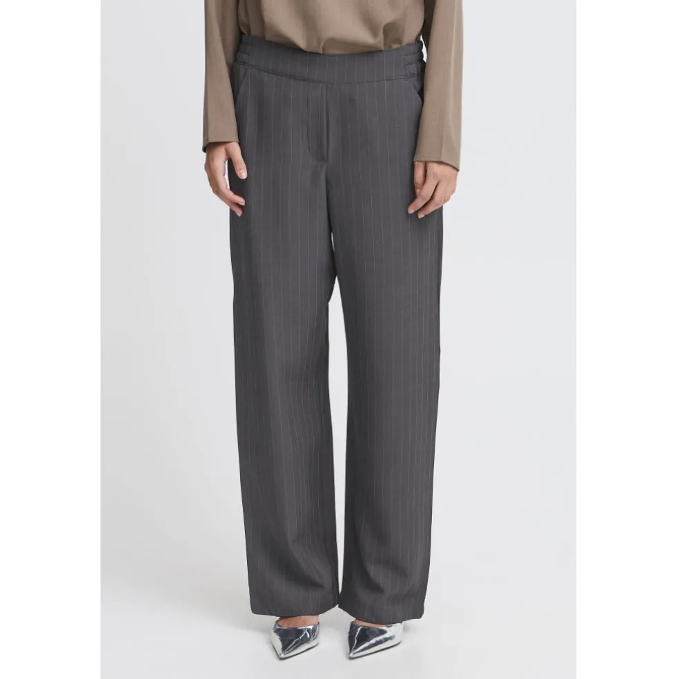 B.YOUNG dame bukser BYMMIDDE - Dark Grey Mel. Pinstripe Mix