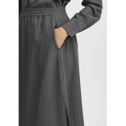 B.YOUNG dame nederdel BYMIDDE - Dark Grey Mel. Pinstripe Mix