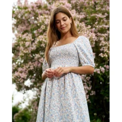 Liberté dame gro kjole 21268 - BLUE BROWN FLOWER