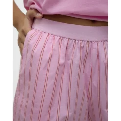 VERO MODA dame shorts VMCHARLOTTE - Bonbon Stripes Fiery red/cloud dancer